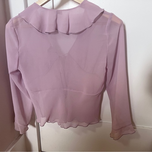 Aritzia frenchy blouse (limited color lilac) - Picture 5 of 7